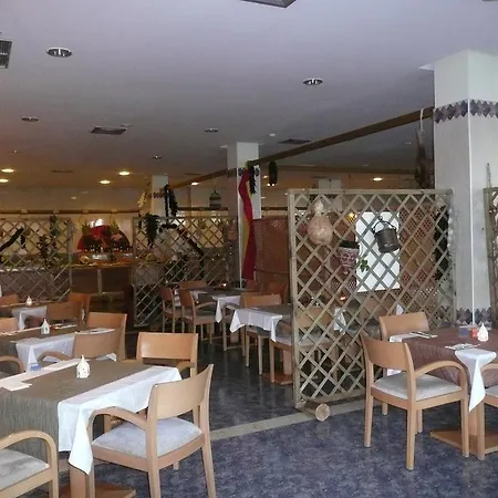 Alua Village Fuerteventura 酒店 4*