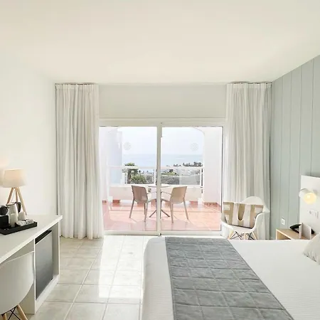 Szálloda Alua Village Fuerteventura 4*